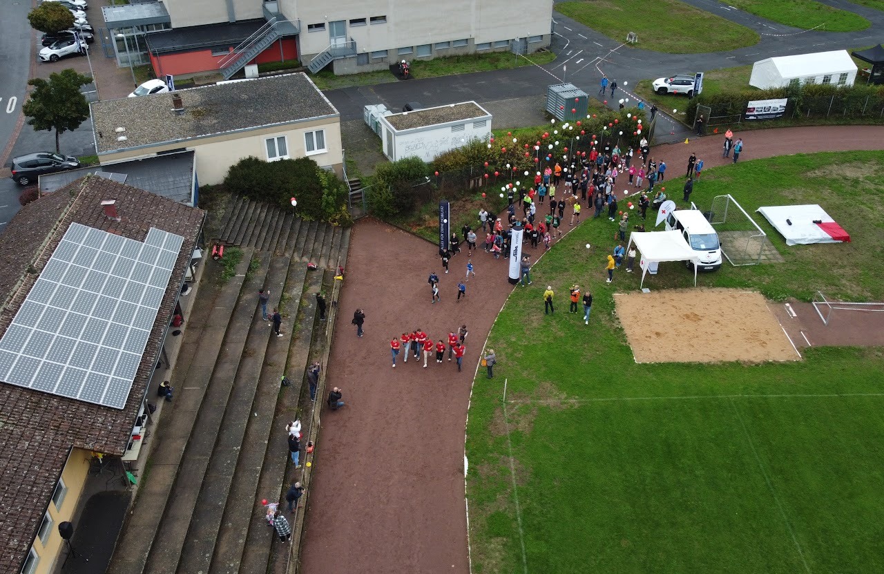 Bild vom 13. Benefizlauf im Jahr 2022. Dies ist das 446. Bild.